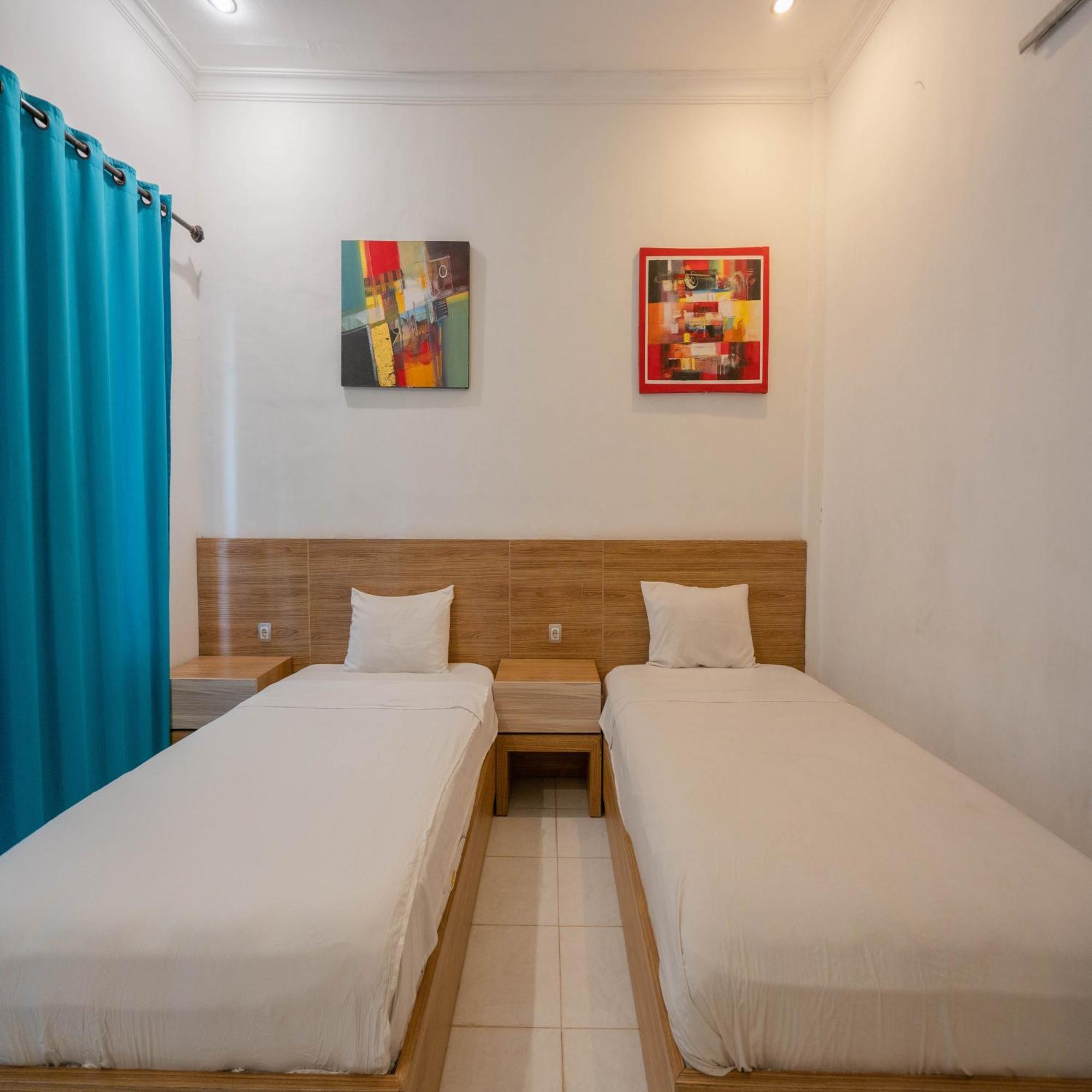 Gili White Bamboo Resort กีลีตราวางัน ภายนอก รูปภาพ