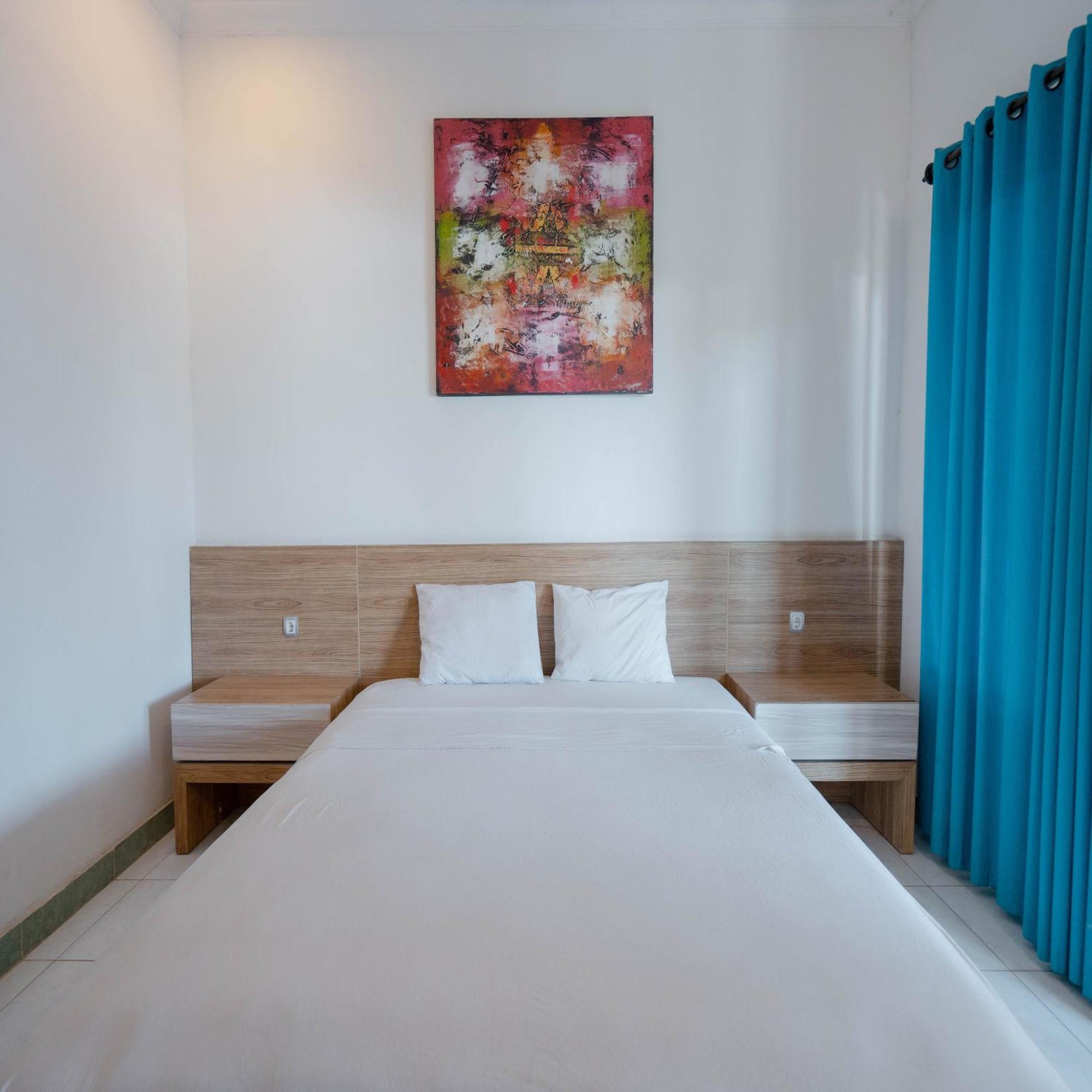 Gili White Bamboo Resort กีลีตราวางัน ภายนอก รูปภาพ